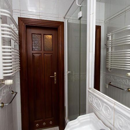 Центр. Вулиця Липова. 3 Кімнати Apartment Ternopil Exterior photo